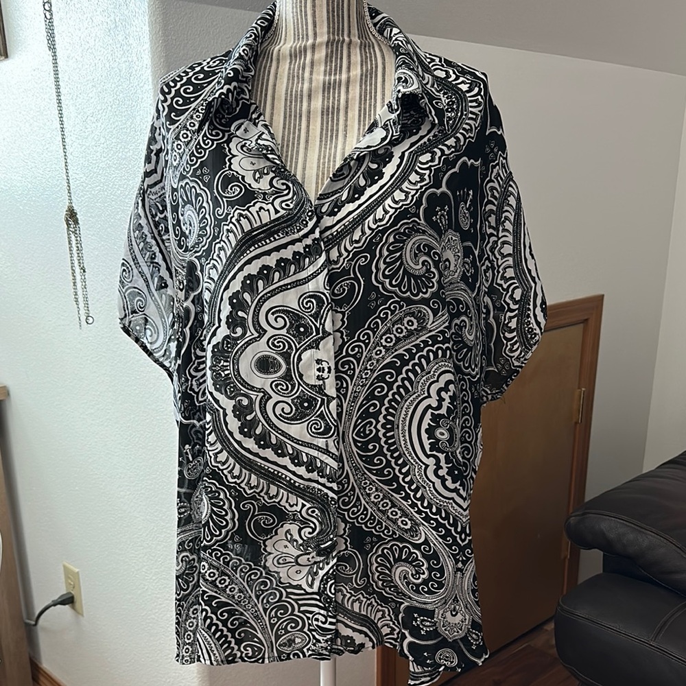 Allison Taylor Black and White Paisley Blouse